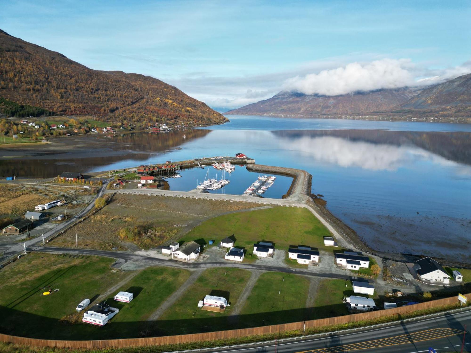 Lokvollstranda Camping As Samuelsberg Buitenkant foto