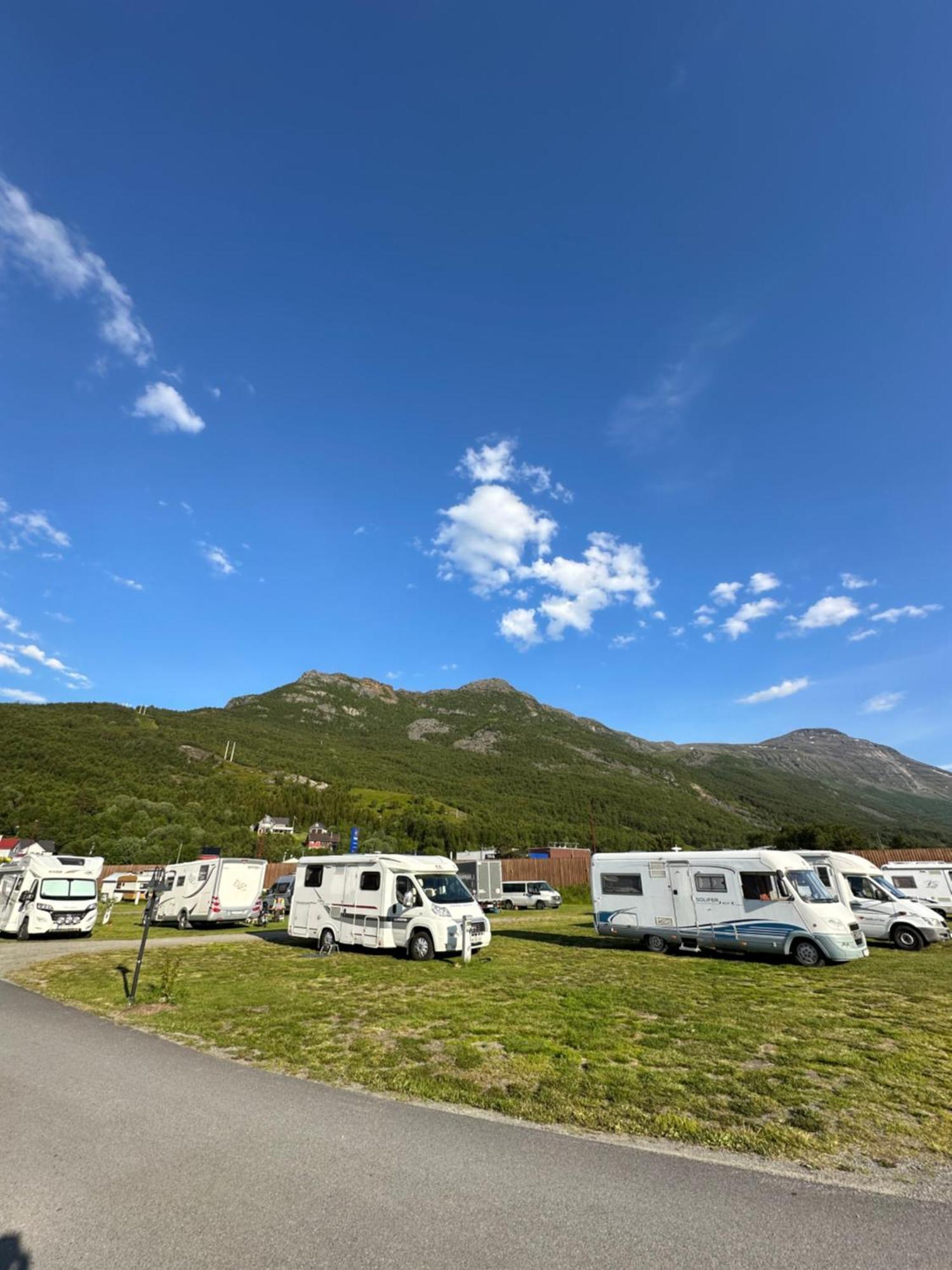 Lokvollstranda Camping As Samuelsberg Buitenkant foto
